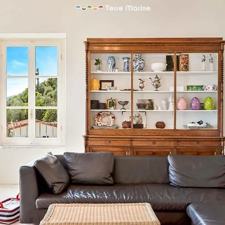 ヴィラ La Levante, Terre Marine *