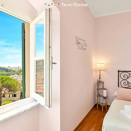 Villa La Levante, Terre Marine