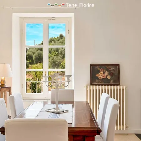 Вілла La Levante, Terre Marine *